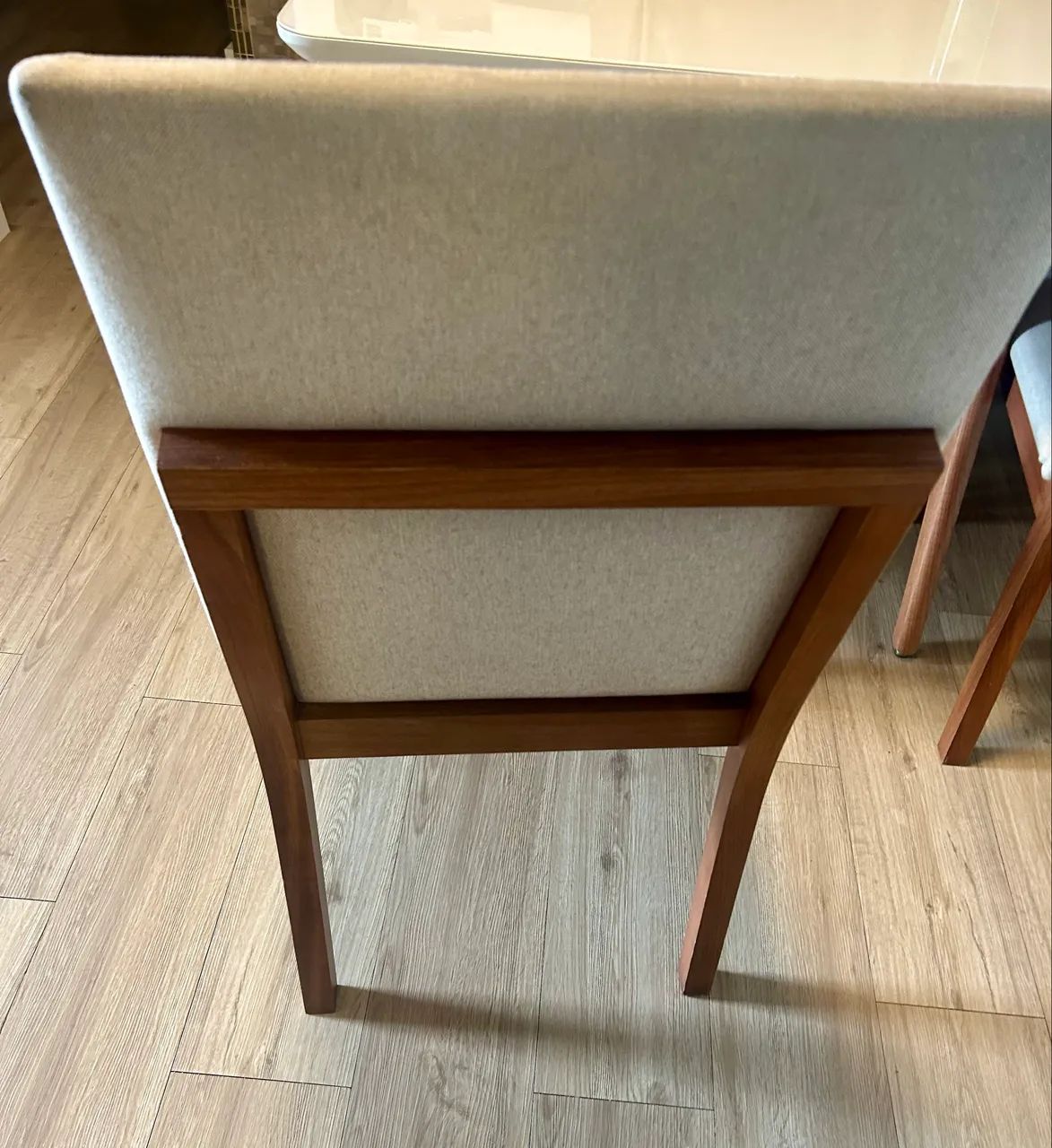 Mesa vidro com 4 cadeiras off white - Foto 4