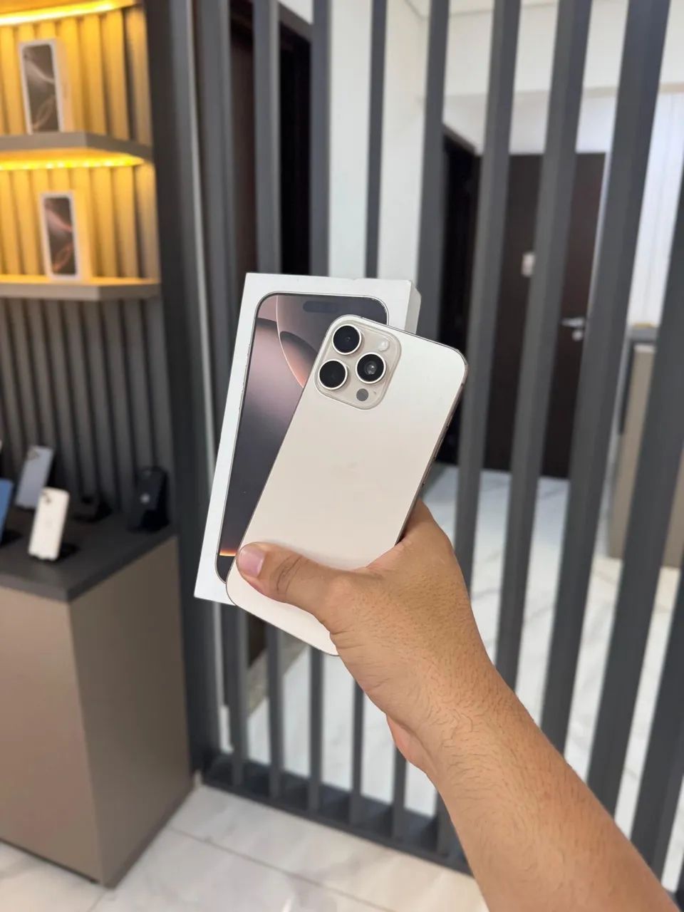 iPhone 16 pro Max 256gb