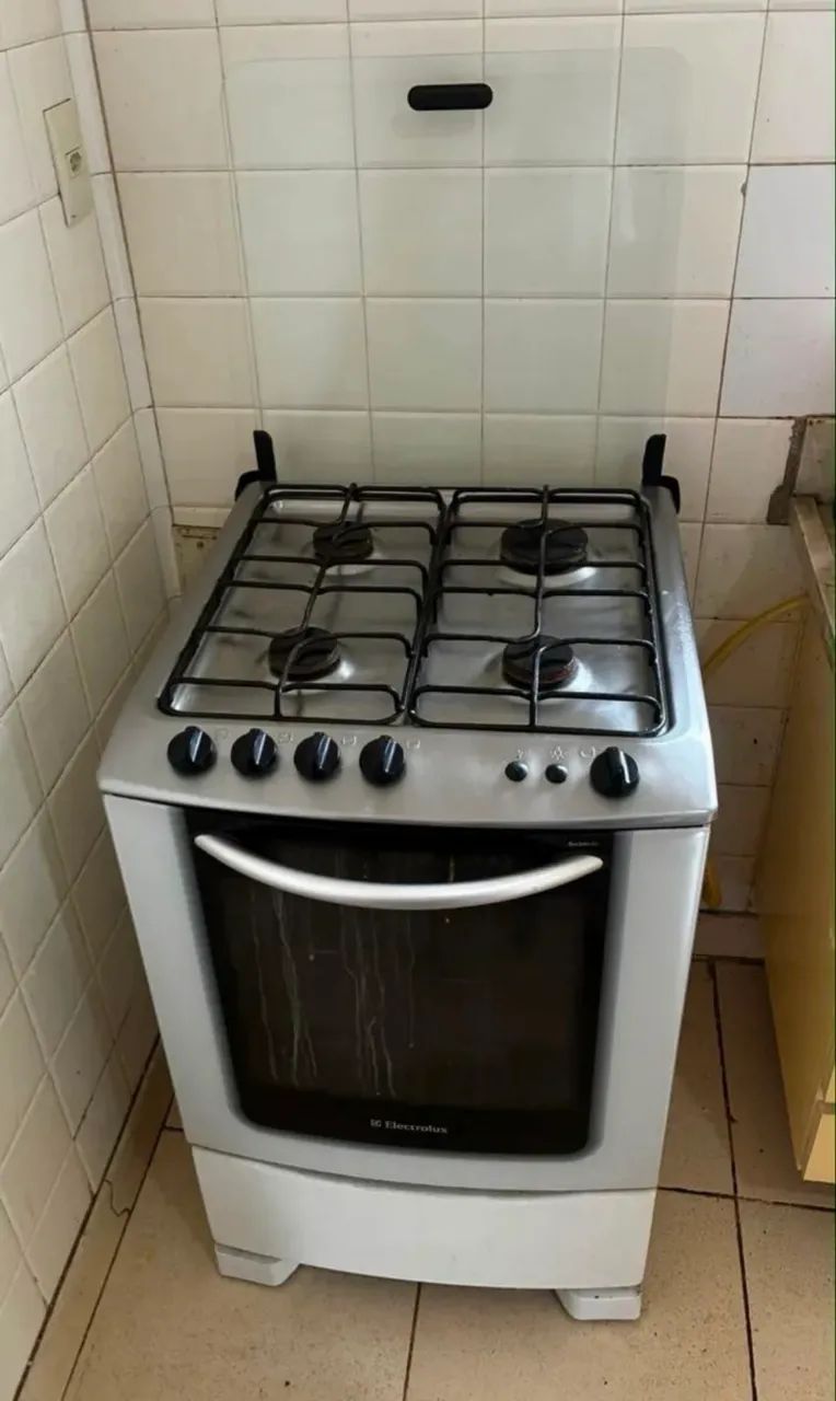 Fogão 4 bocas Electrolux - Foto 2