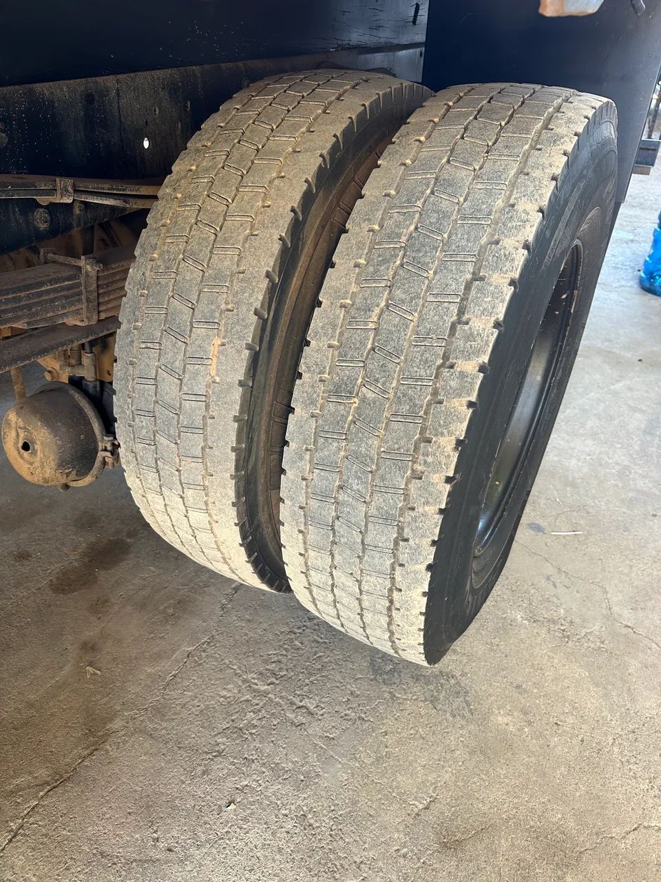 Ford cargo 1319 - Foto 5