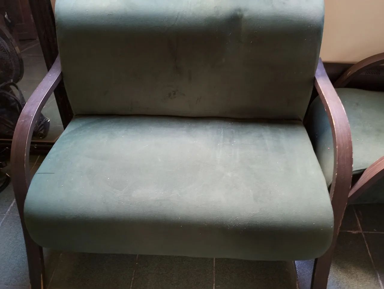 Vende -se dois sofás  - Foto 3