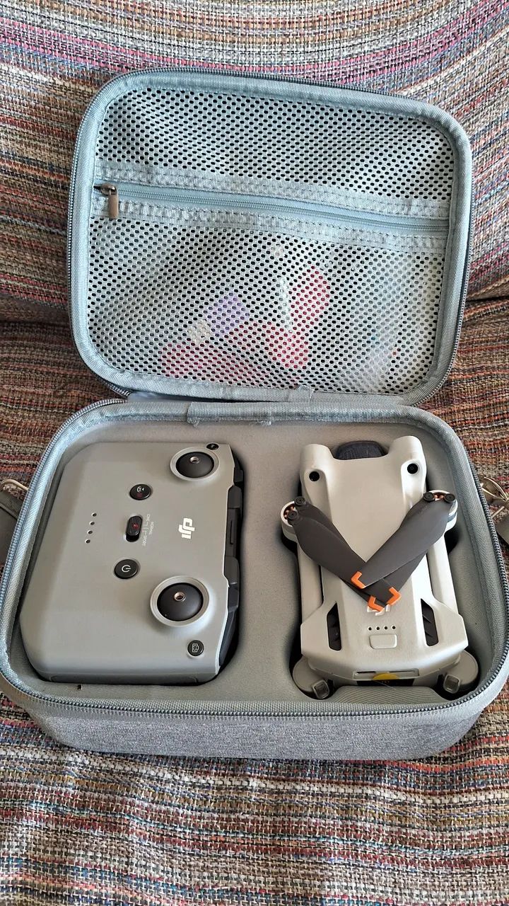 Drone DJI Mini 3 Pro - Estado de Novo + Cartão Lexar 128GB V30 + Case - Foto 4
