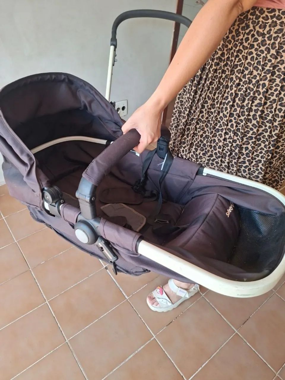 Carrinho de bebê 3 em 1 Safety 1st, Travel System Mobi NV Trio, Black & White - Foto 2