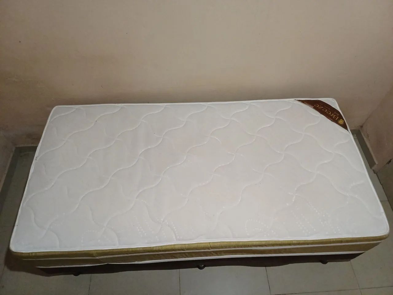 Cama super conservada Molas Ensacadas!!! - Foto 2
