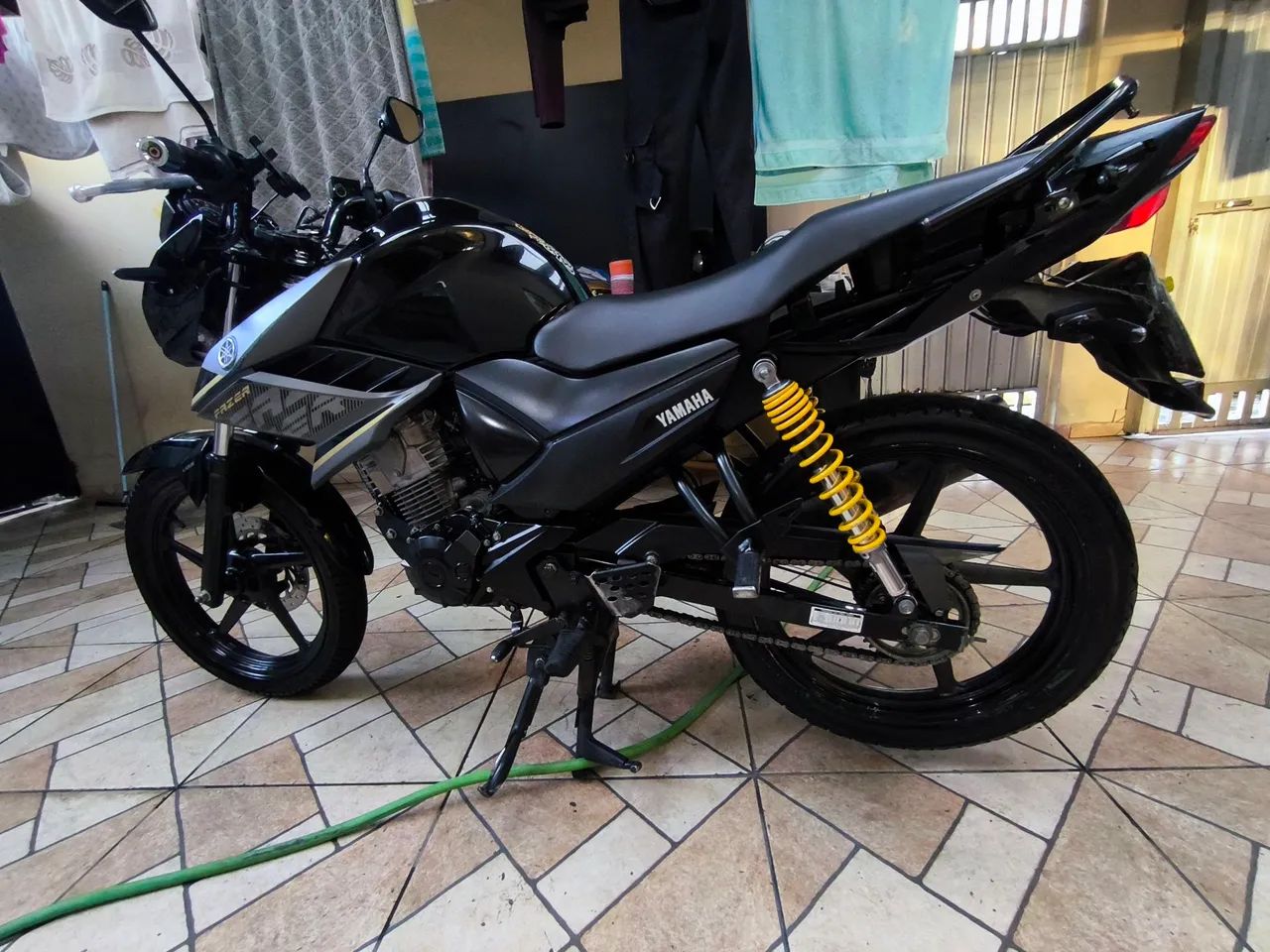 Fazer 150 ano 2017 modelo (2018) - Foto 2
