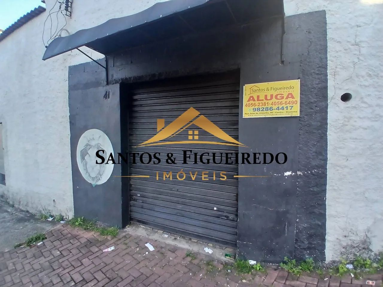 SALÃO COM +- 35 M² - PRÓXIMO AV. BRASILIA - JD. CAMPÁNARIO - DIADEMA