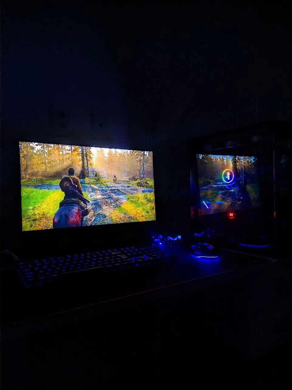 Monitor LG ultragear, mouse Razer e teclado redragon