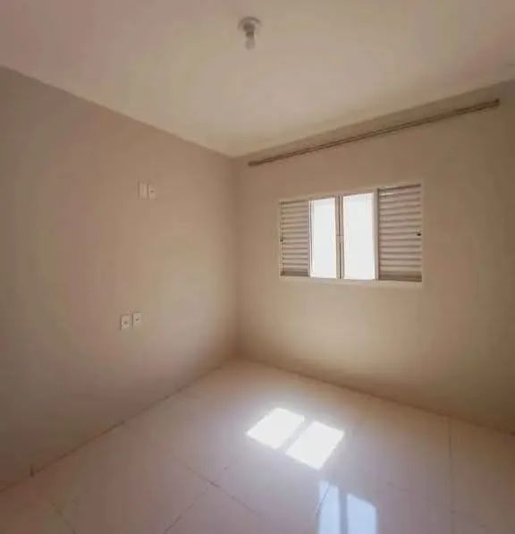 VENDO OTIMA CASA EM CASTELO BRANCO CARIACICA - Foto 2