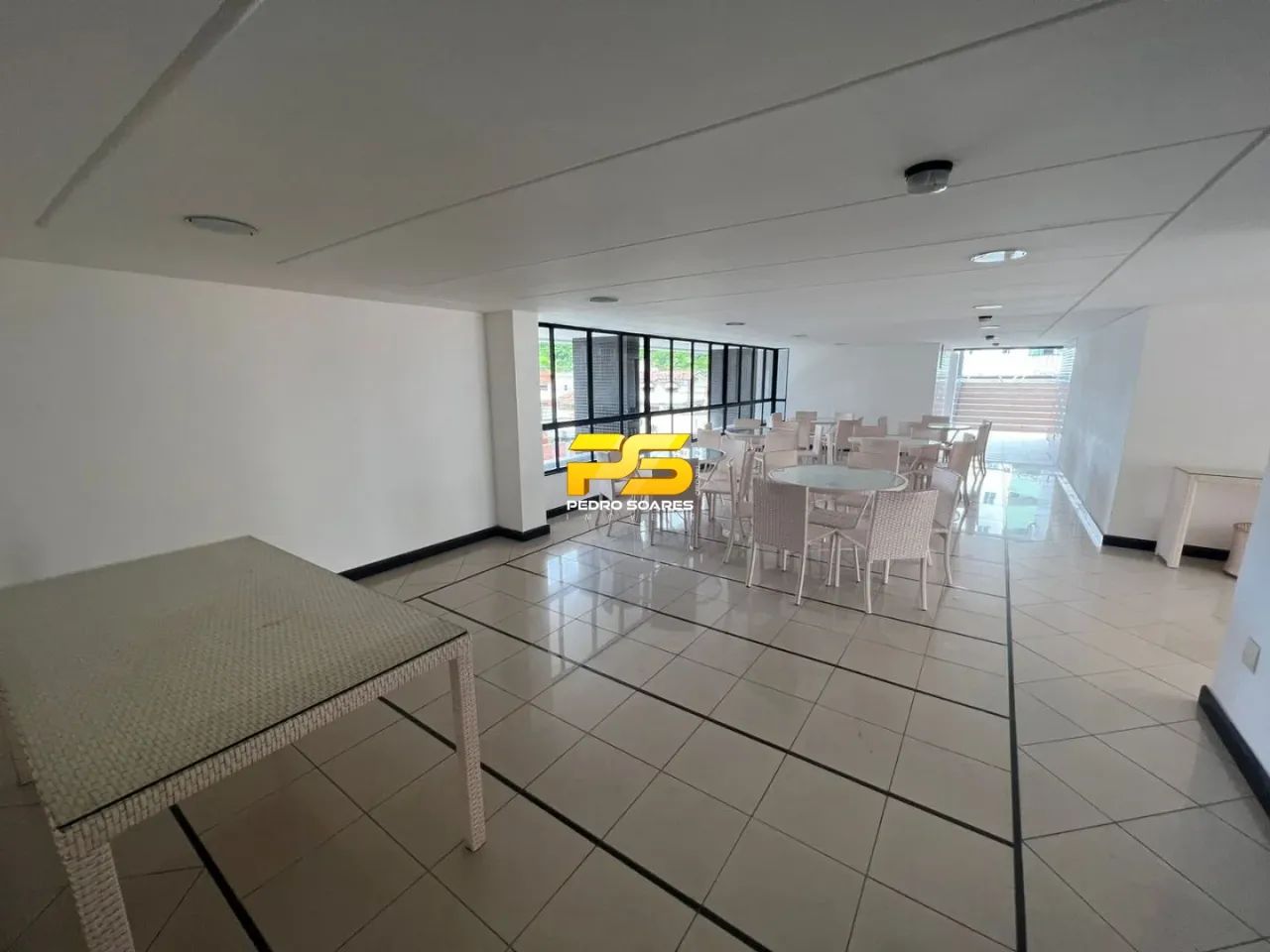 Apartamento Amplo à Venda  200 m² de Conforto e Sofisticação REF: AP1321 - Foto 3