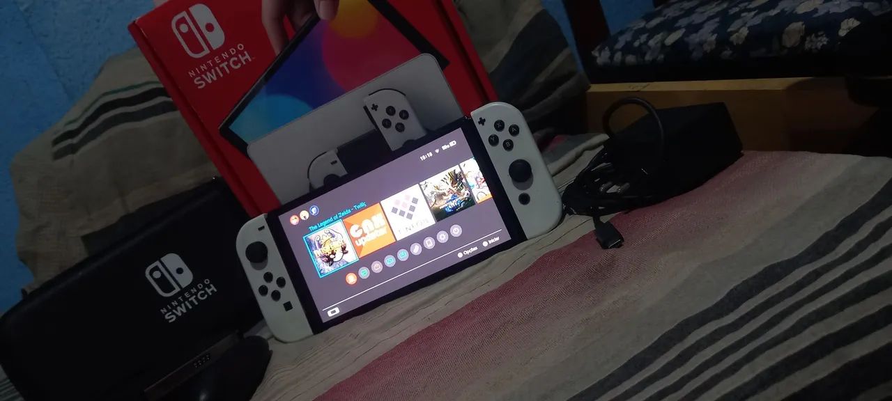 ? NINTENDO SWITCH OLED DESBLOQUEADO ? COMPLETO! - Foto 2