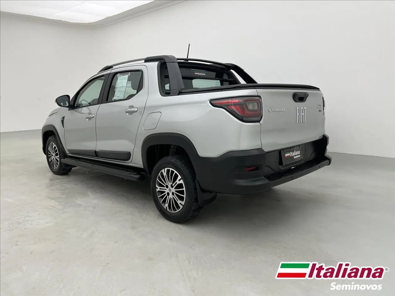 Fiat Strada Ranch 1.3 Flex 8V CD Aut. 2023 - Foto 3