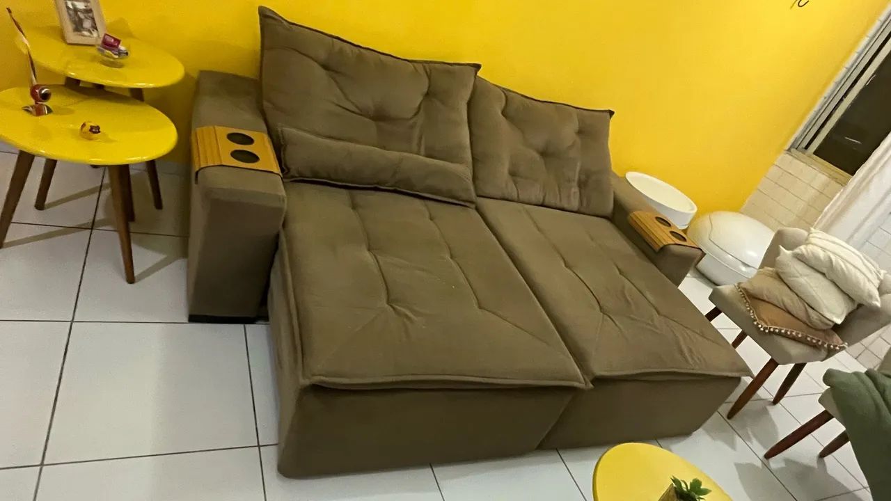 Vendo sofá retrátil  2.20 m - Foto 2