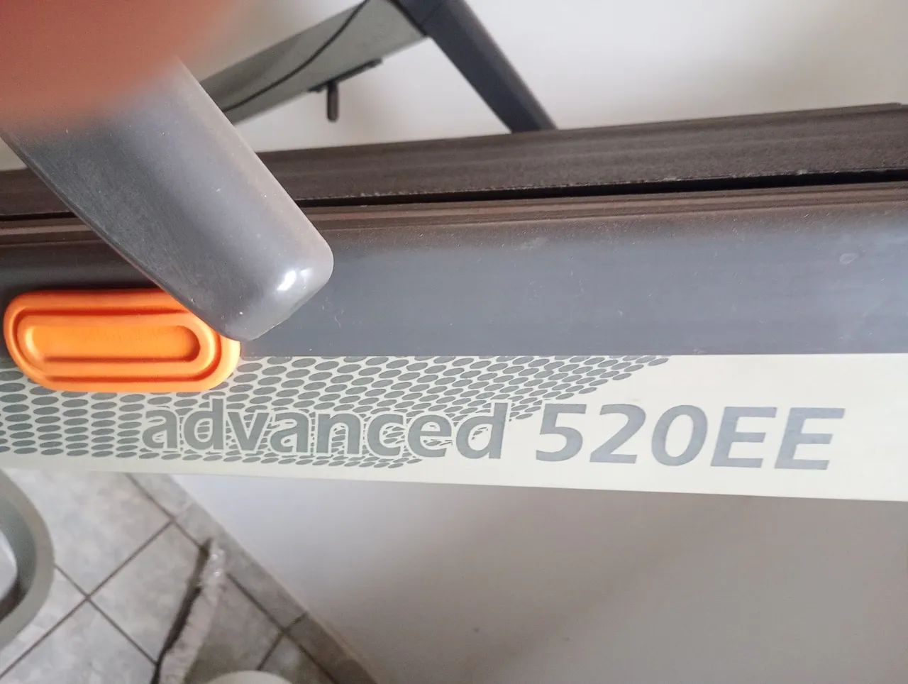 Esteira athletic advanced 520 EE - Foto 2