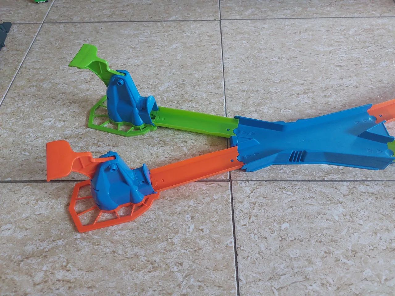 Vendo!! Pista hot wheels da balança em otimas condições - Foto 2