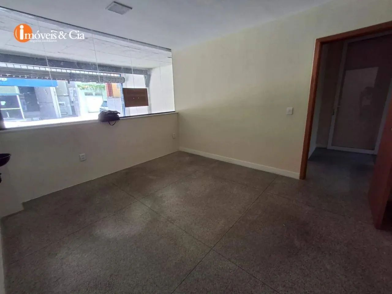 excelente sala comercial na Galeria no Centro de Atibaia - Foto 5