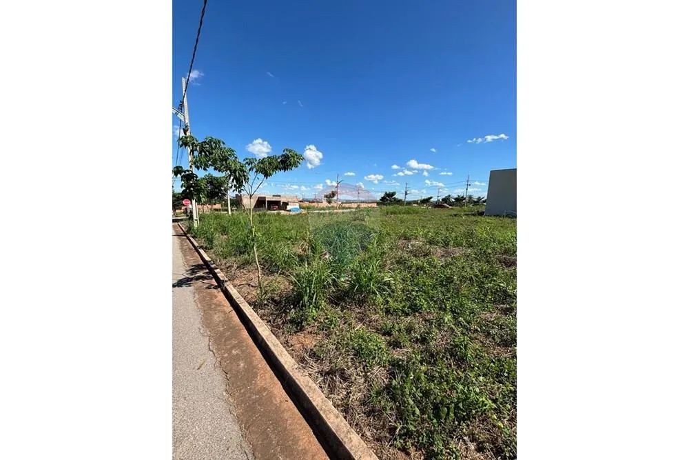 VENDO EXCELENTE TERRENO NO RESIDENCIAL PORTO FERREIRA