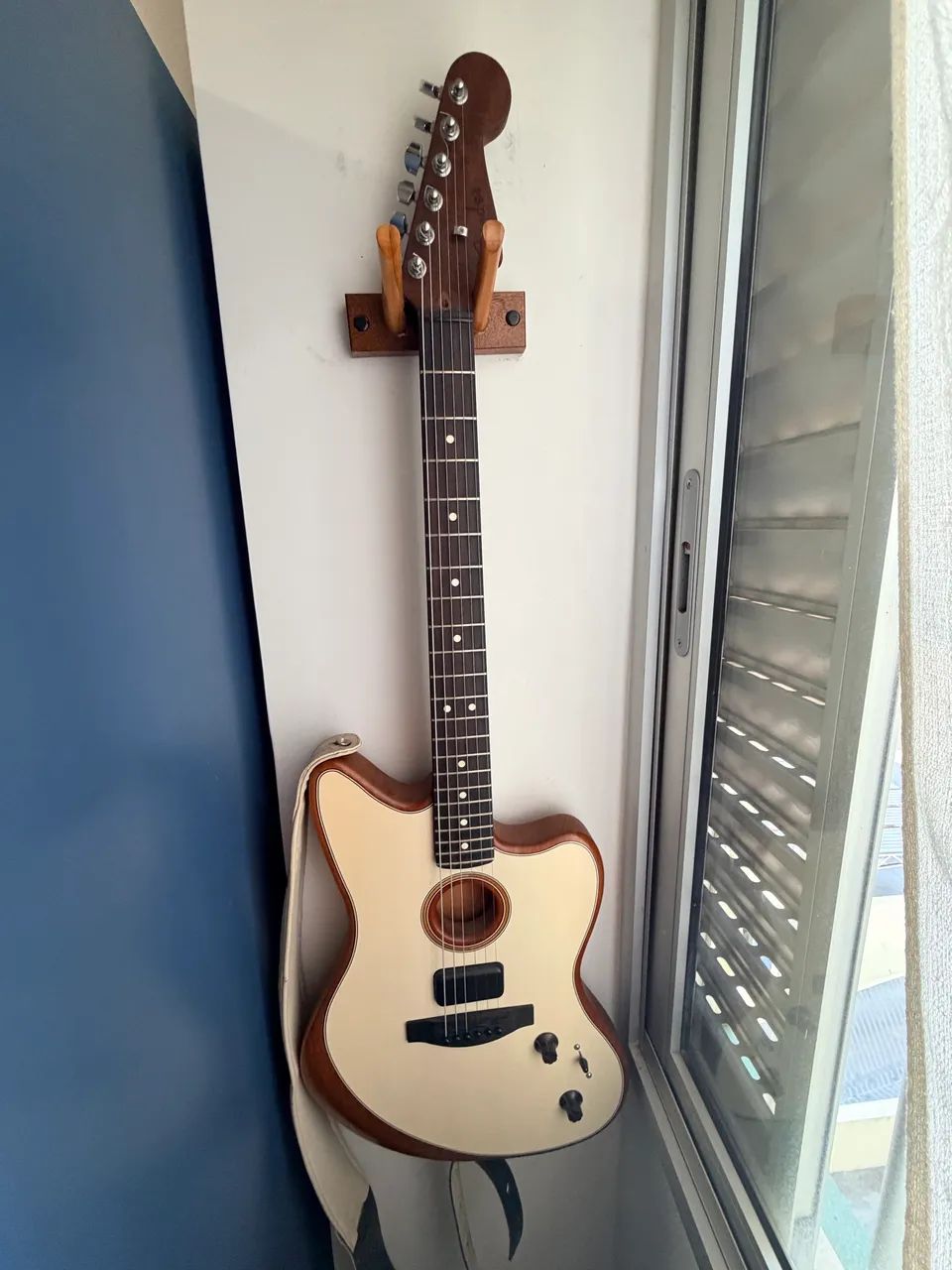 Fender American Acoustasonic Jazzmaster - Foto 4