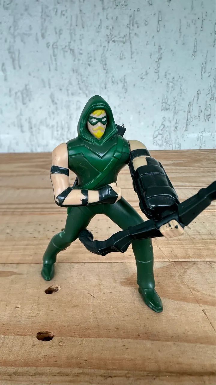 Boneco arqueiro verde Mc Donalds 