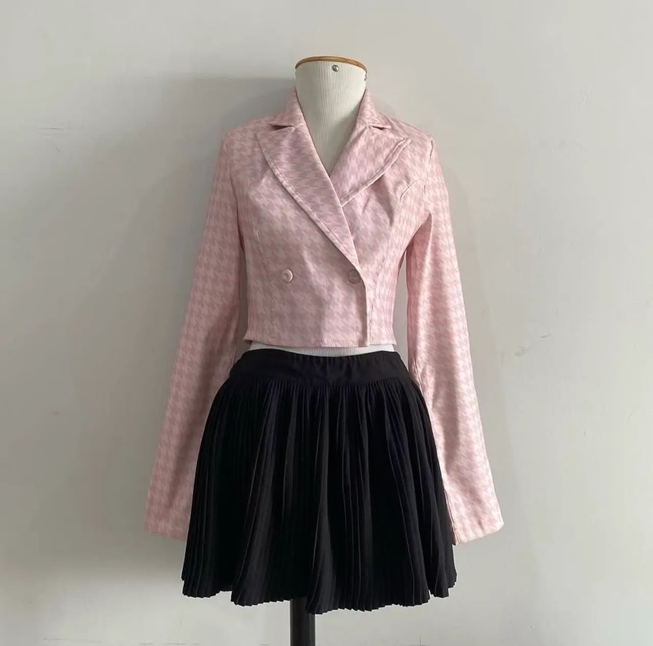 Blazer Cropped rosa