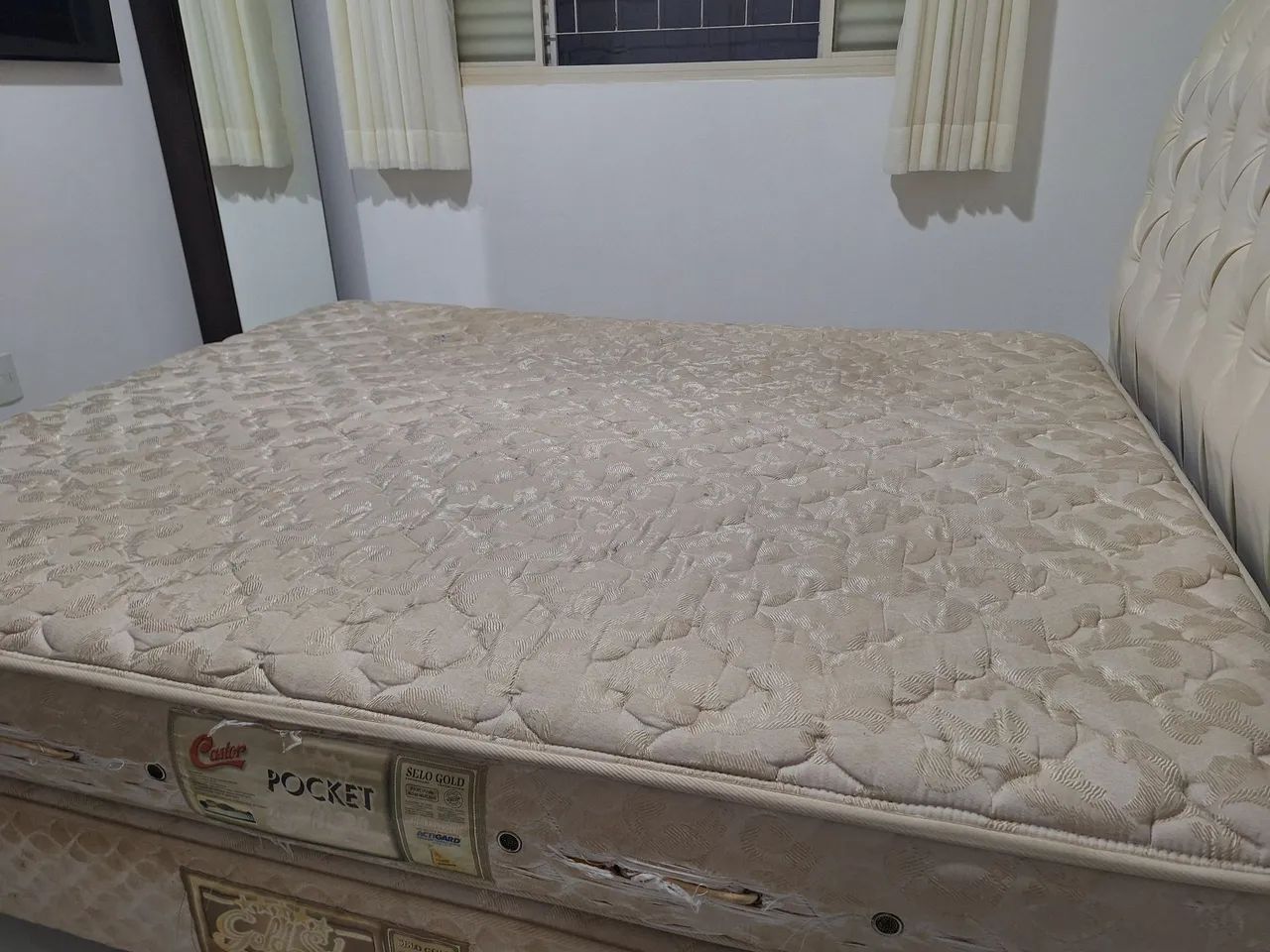 Base e cabeceira de cama box