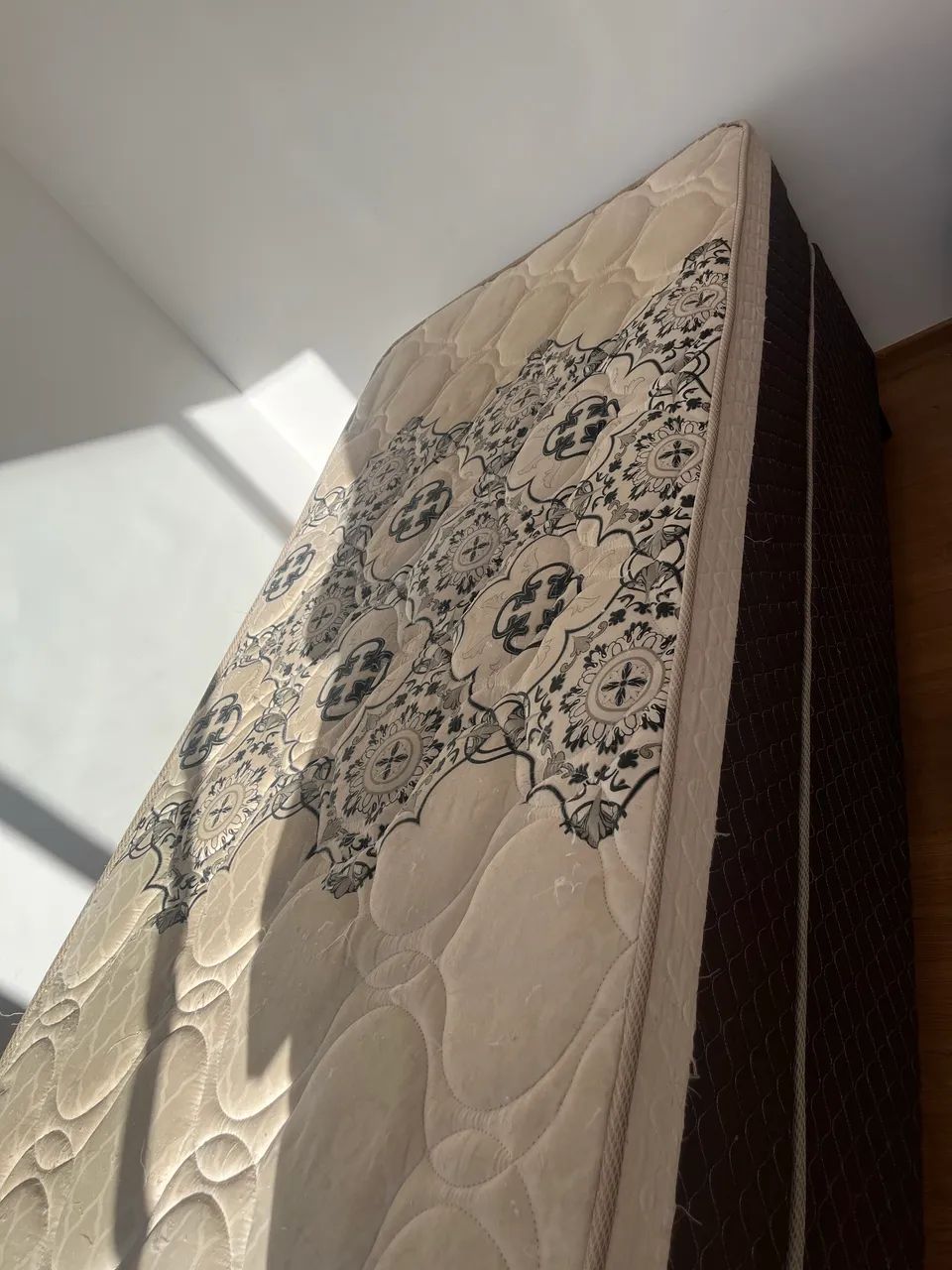 CAMA DE SOLTEIRO SEMI NOVA  - Foto 2
