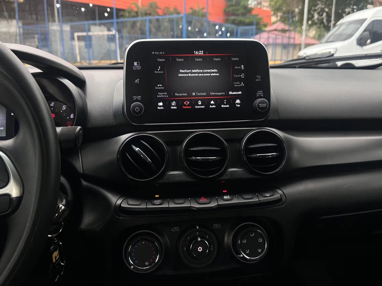 Fiat Cronos Drive 1.3 8V Flex 2024 - Foto 4