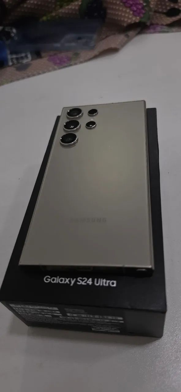 Samsung Galaxy S24 Ultra 512Gb  - Foto 2