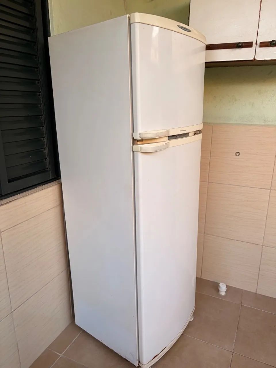 Geladeira 370 litros - Foto 2