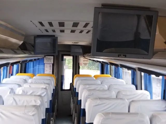 Ônibus rodoviário  - Foto 2