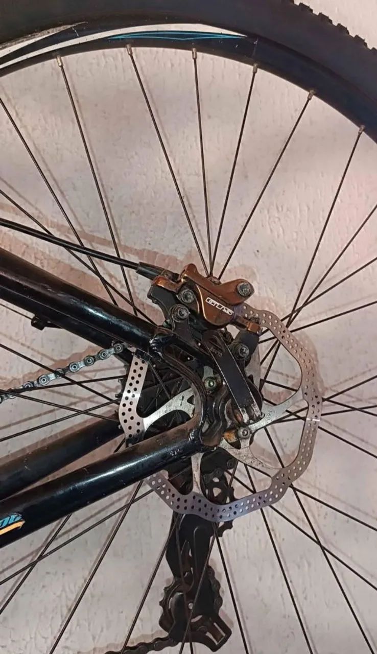 Vende-se bicicleta aro 29 freio hidraulico  - Foto 5