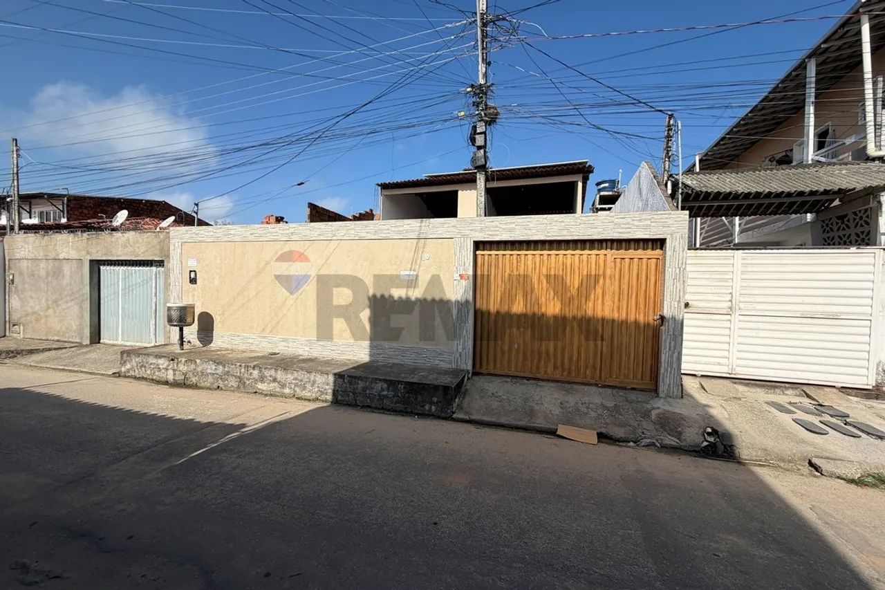 CASADE 1° ANDAR COM 3 QUARTOS NA MASSAGUEIRA - EXCELENTE OPORTUNIDADE