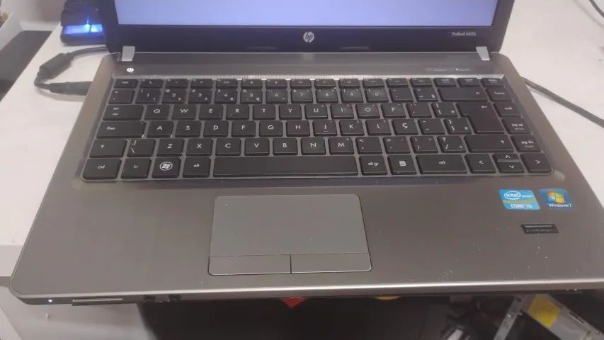 Notebook HP probook i3 8gb ssd de 256 bateria viciada  - Foto 5