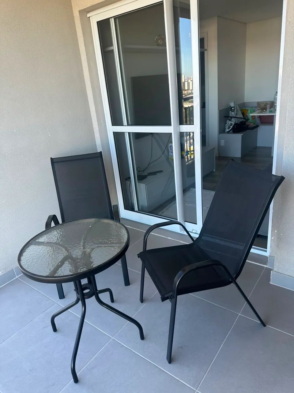 Conjunto de Mesa com 2 cadeiras