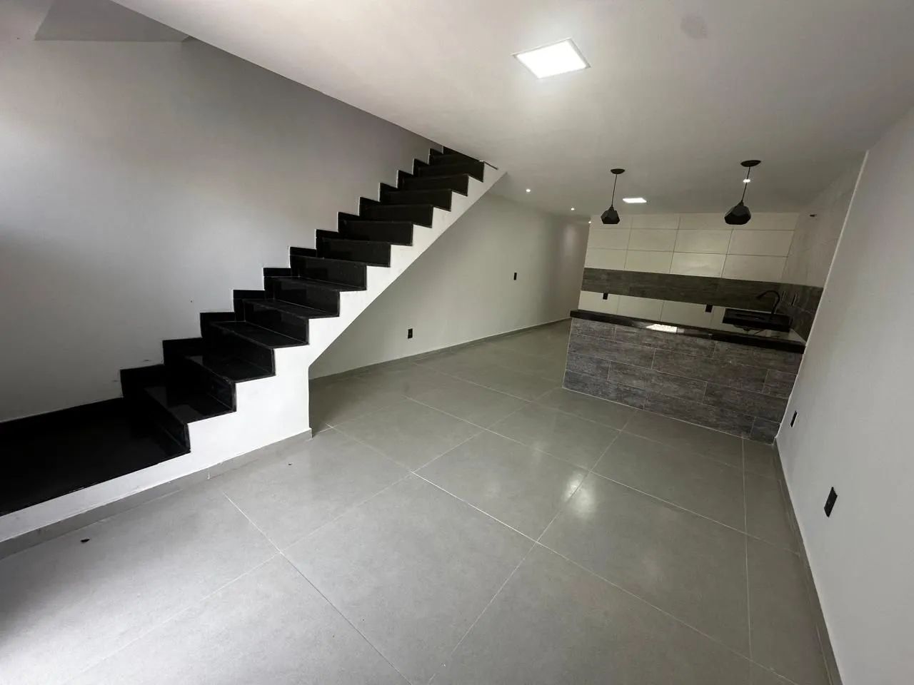 DUPLEX NOVO A VENDA EM MURIQUI  - Foto 2