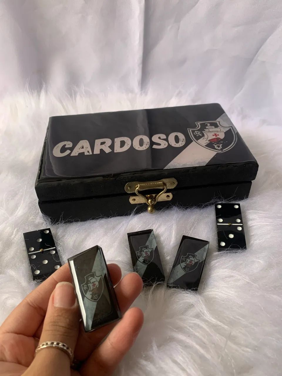 Jogo de dominó personalizado em resina com caixa mdf - Foto 5
