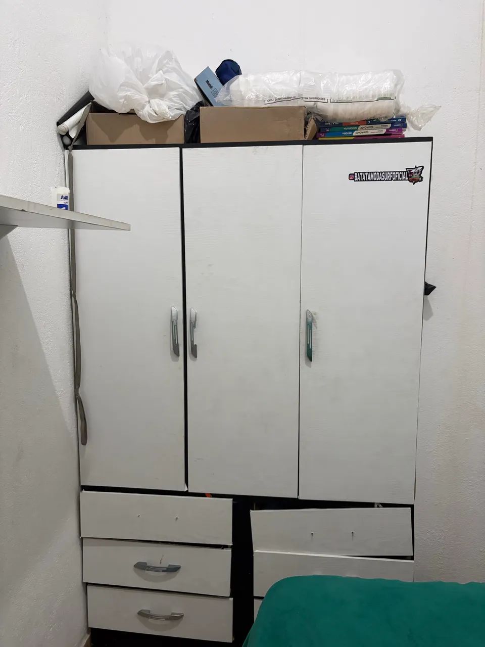 Vendo guarda roupa solteiro 