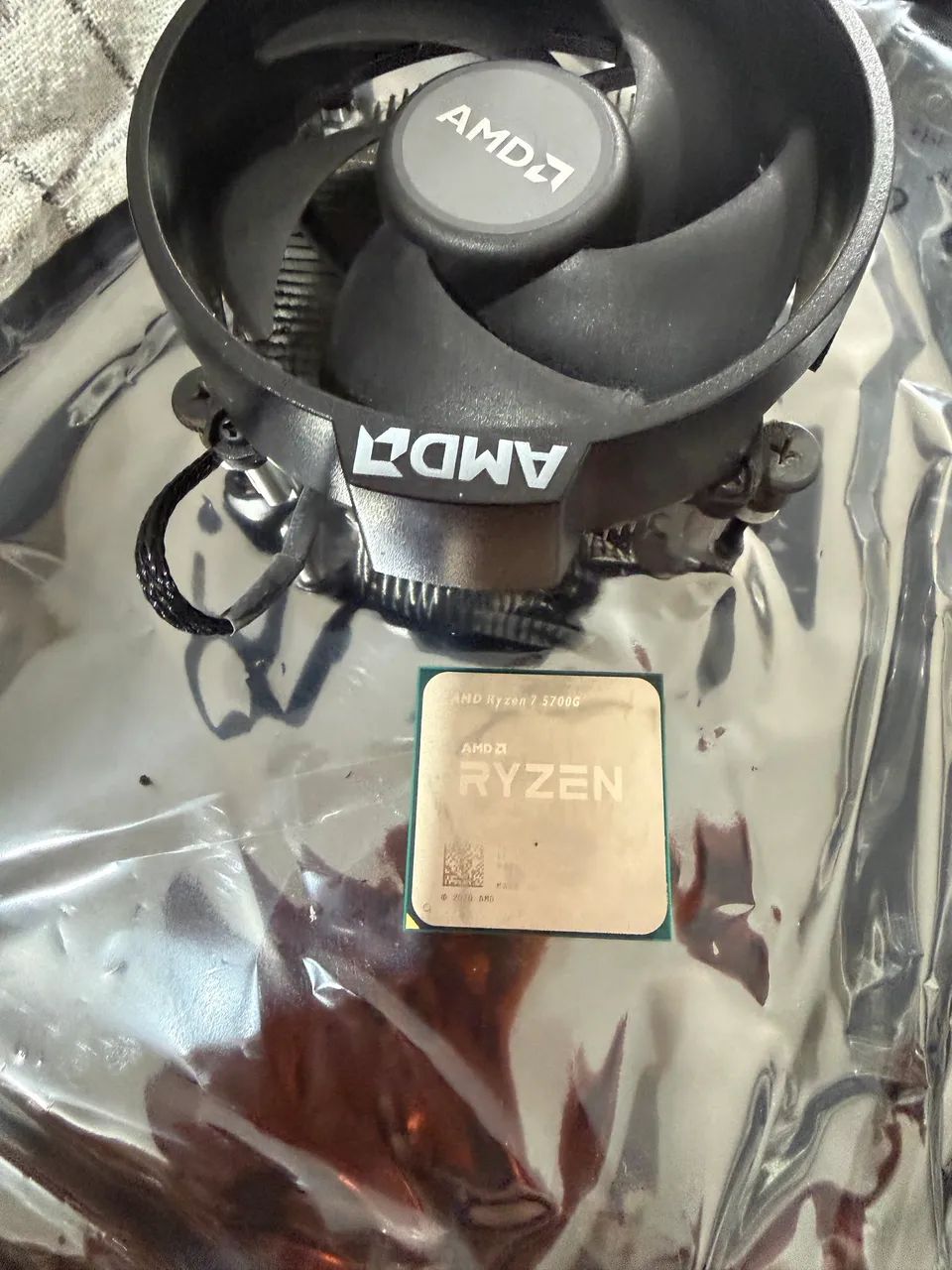Processador RYZEN 7 5700G c/ 1 Mês de Uso - Foto 3