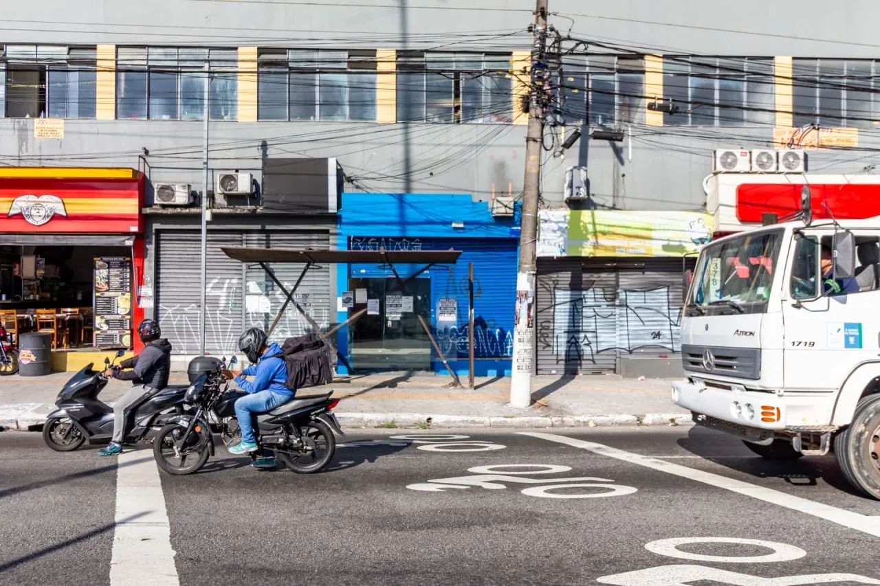 Loja na Avenida Cupecê, 3386  59 m²