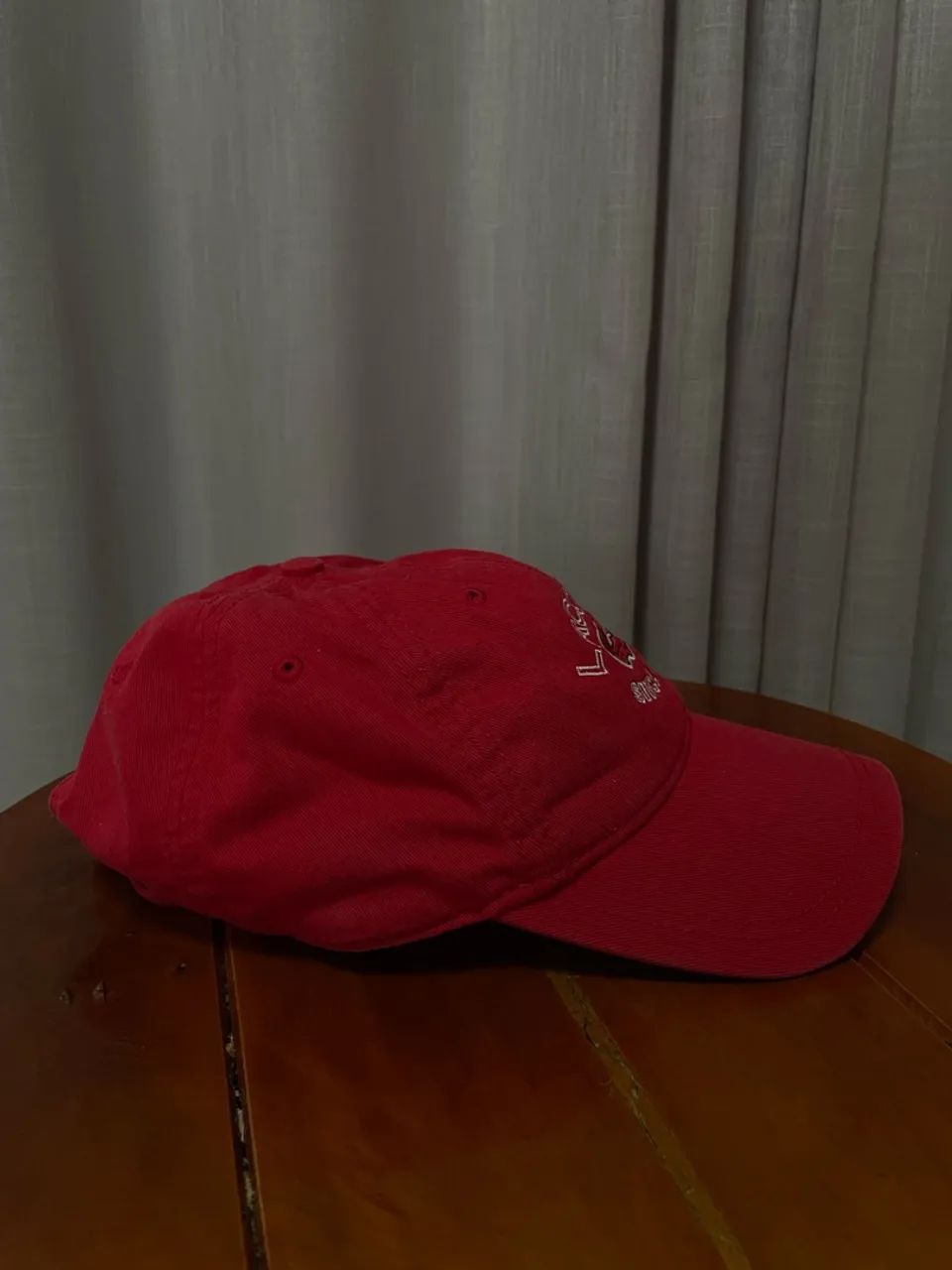 Boné Lacoste Since 1927 Vermelho Original - Aba Curva Ajustável - Foto 3