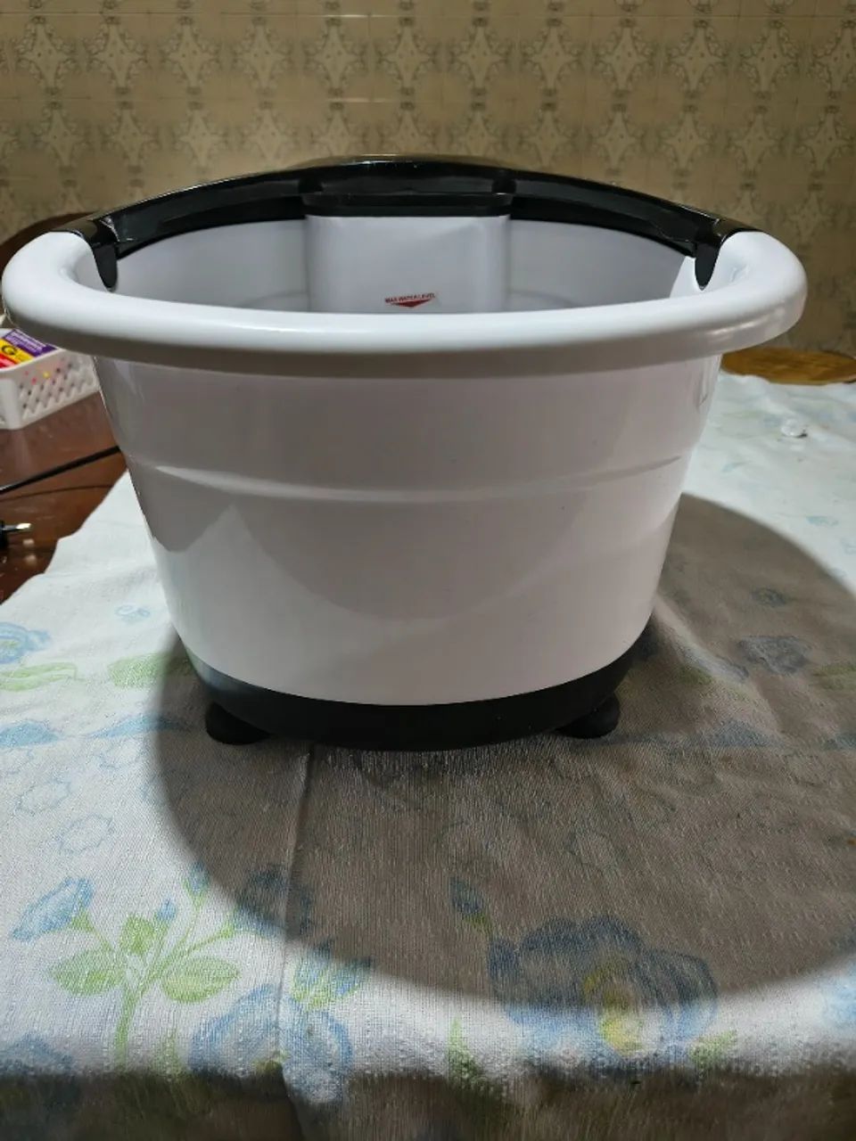 Massageador p/ Pés SPA R 36 110 Volts - ACTE - Branco/Preto - Foto 3
