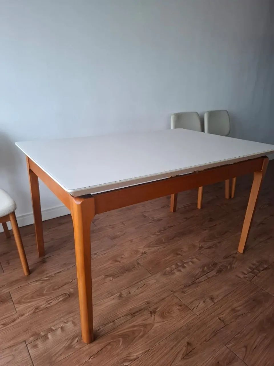 Mesa de Jantar com 4 Cadeiras - Madeira Maciça - Foto 2