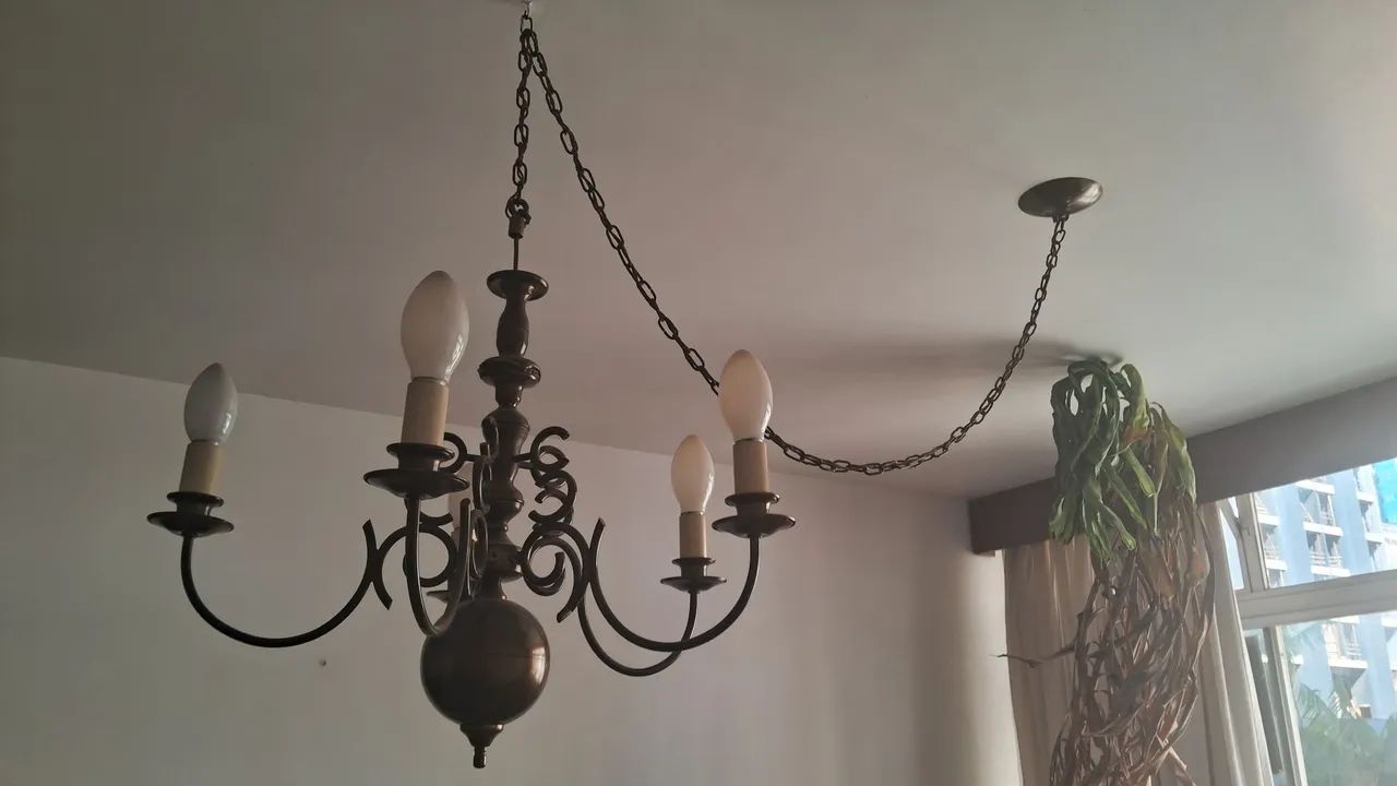 Lustre Belíssimo estilo holandês de cinco braços - Foto 3