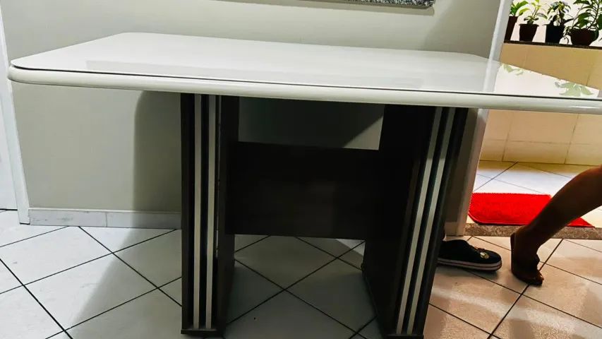 Mesa de Jantar com Vidro - Foto 2