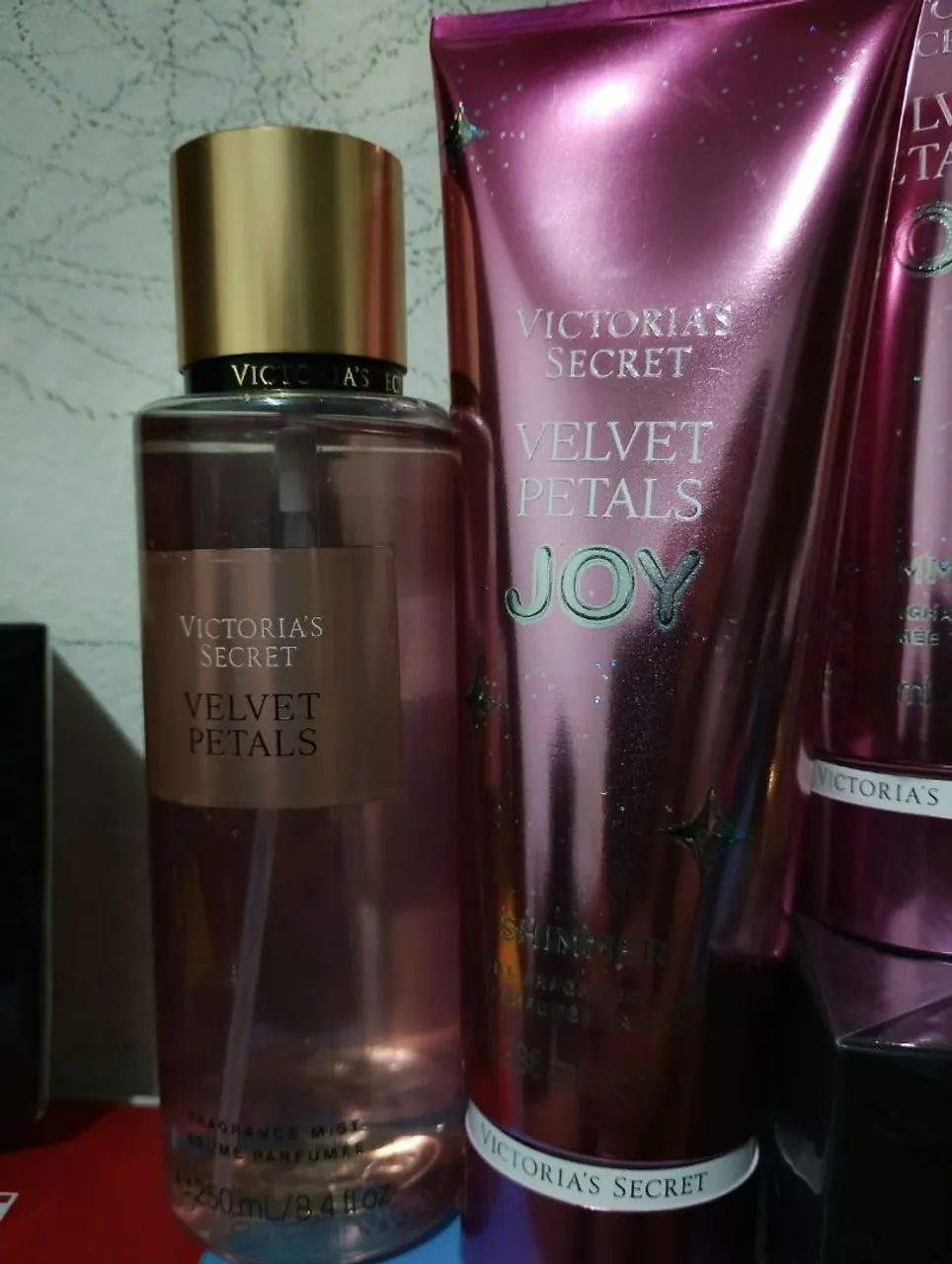 Kit body splash e hidratante Victoria Secrets - Foto 3