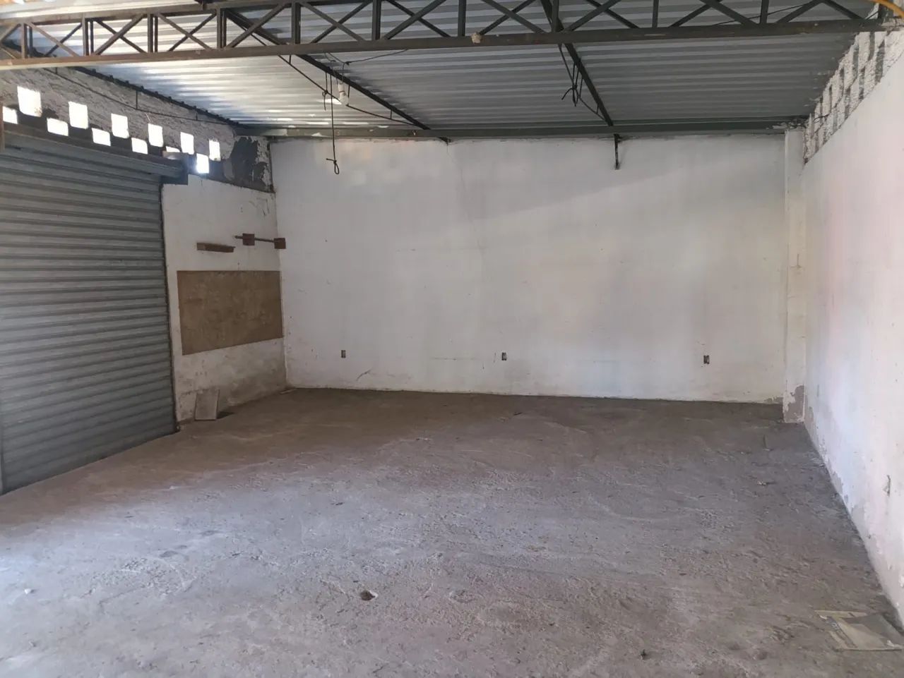 Loja Comercial+ Amplo terreno nos fundos  - Foto 2