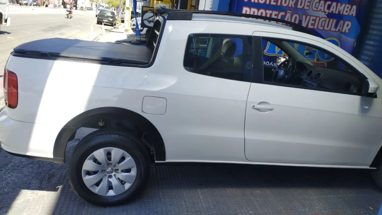 Volkswagen Saveiro Robust 1.6 Total Flex 8V CD 2018 - Foto 4
