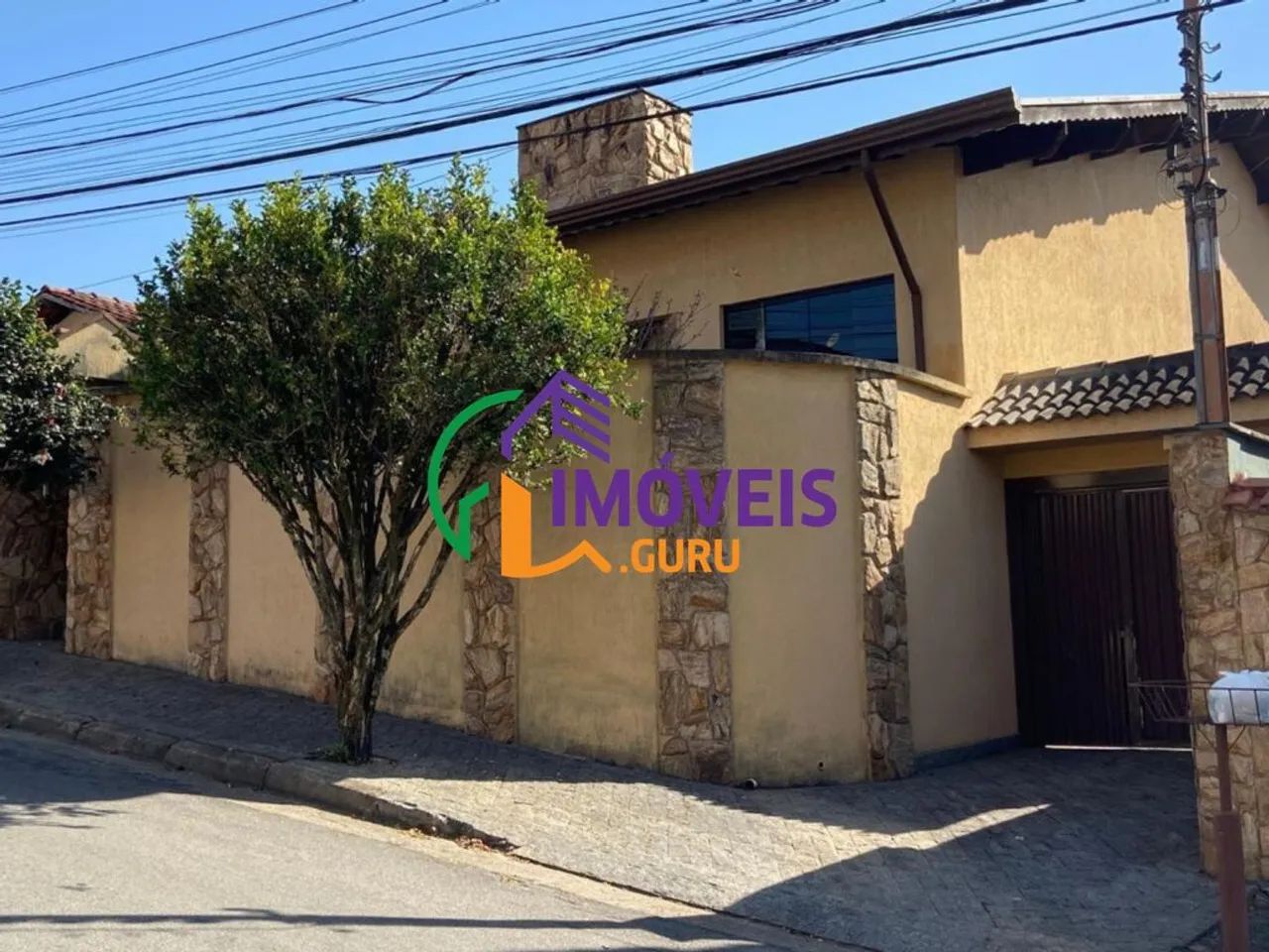 CASA ASSOBRADADA - VILA TOGNI - MG