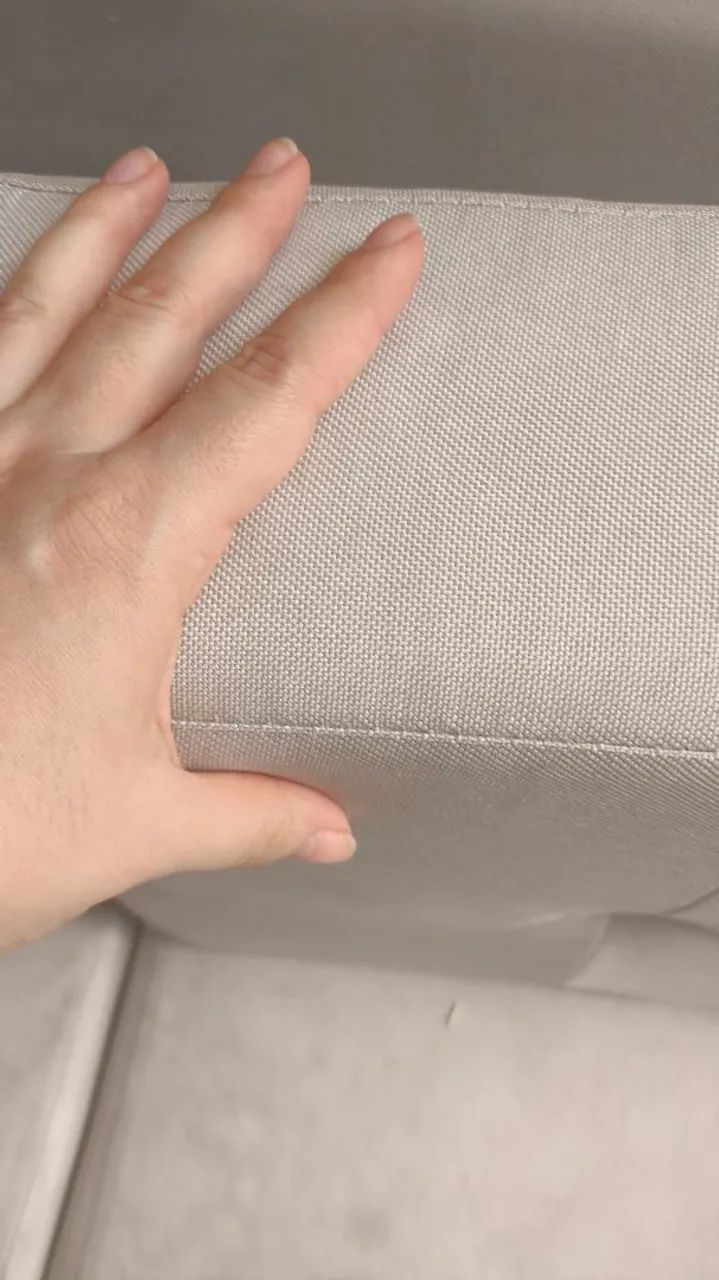 Sofá dois lugares com pé retrô  - Foto 4