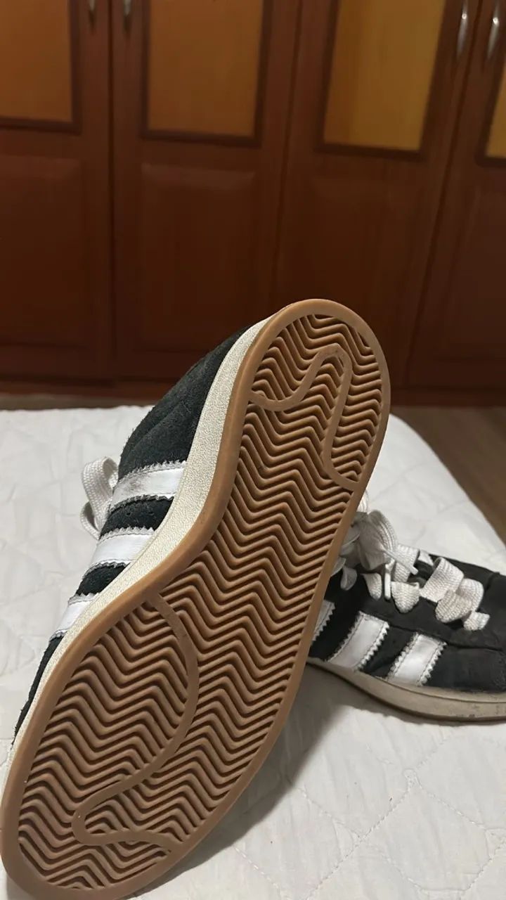 Tênis Adidas Campus - Preto e Branco - Foto 2