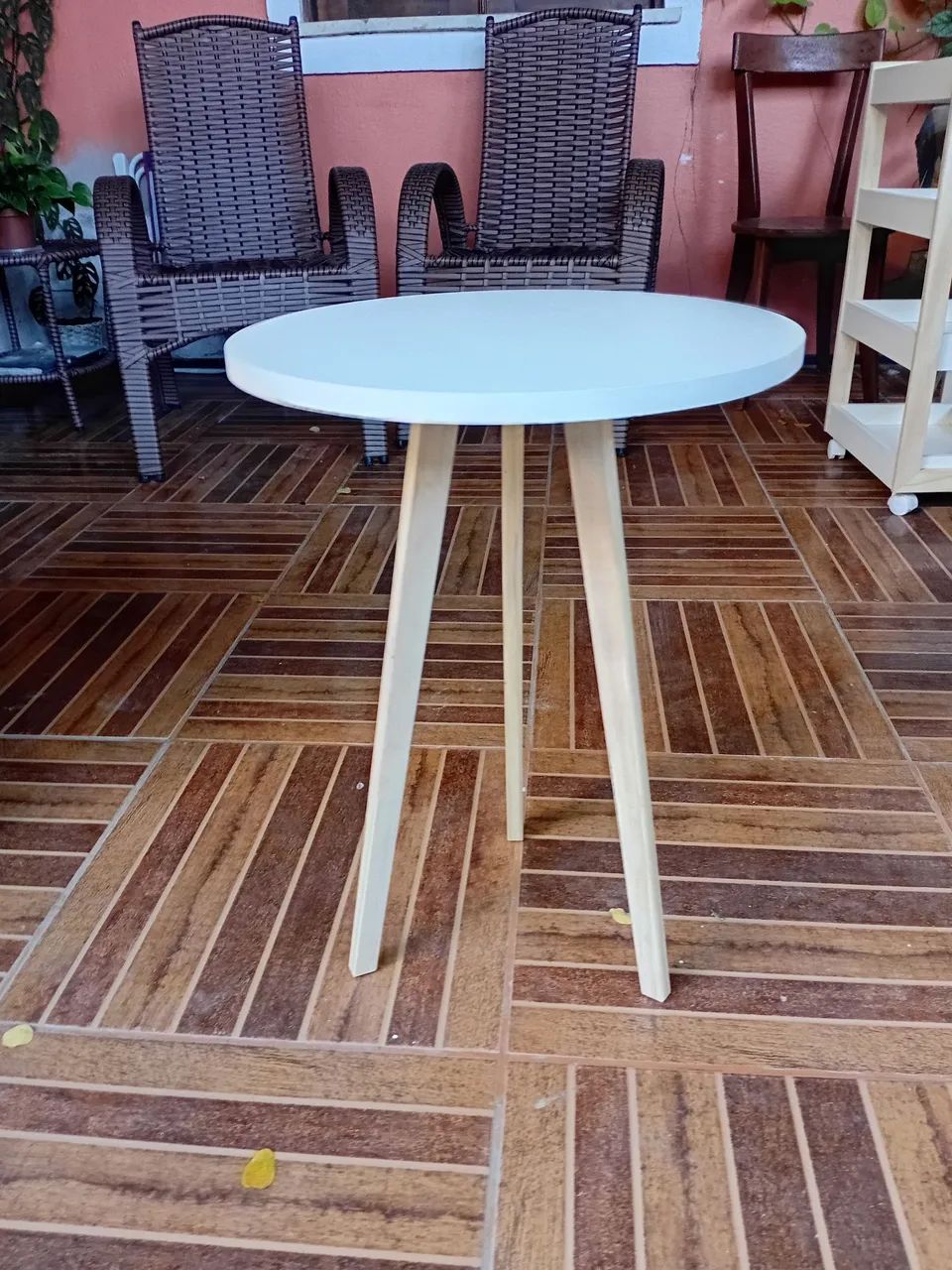 Mesinha Redonda decorativa - Foto 3